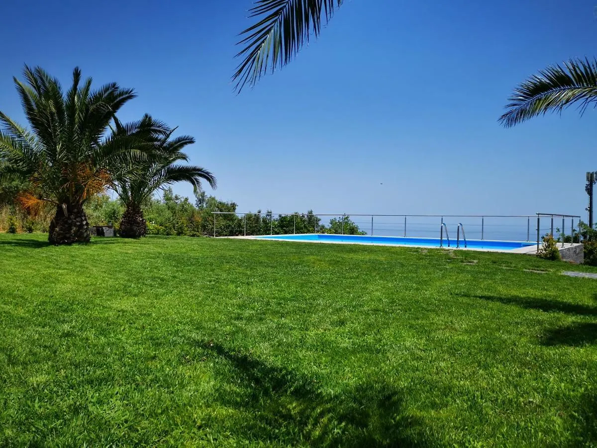 *** Bed & Breakfast Petralava Etna B&B Giarre Italië