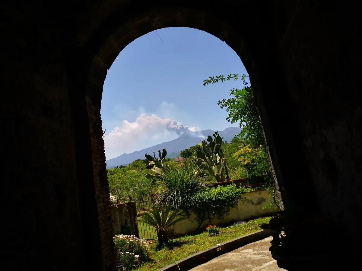 Bed & Breakfast Petralava Etna B&B Giarre