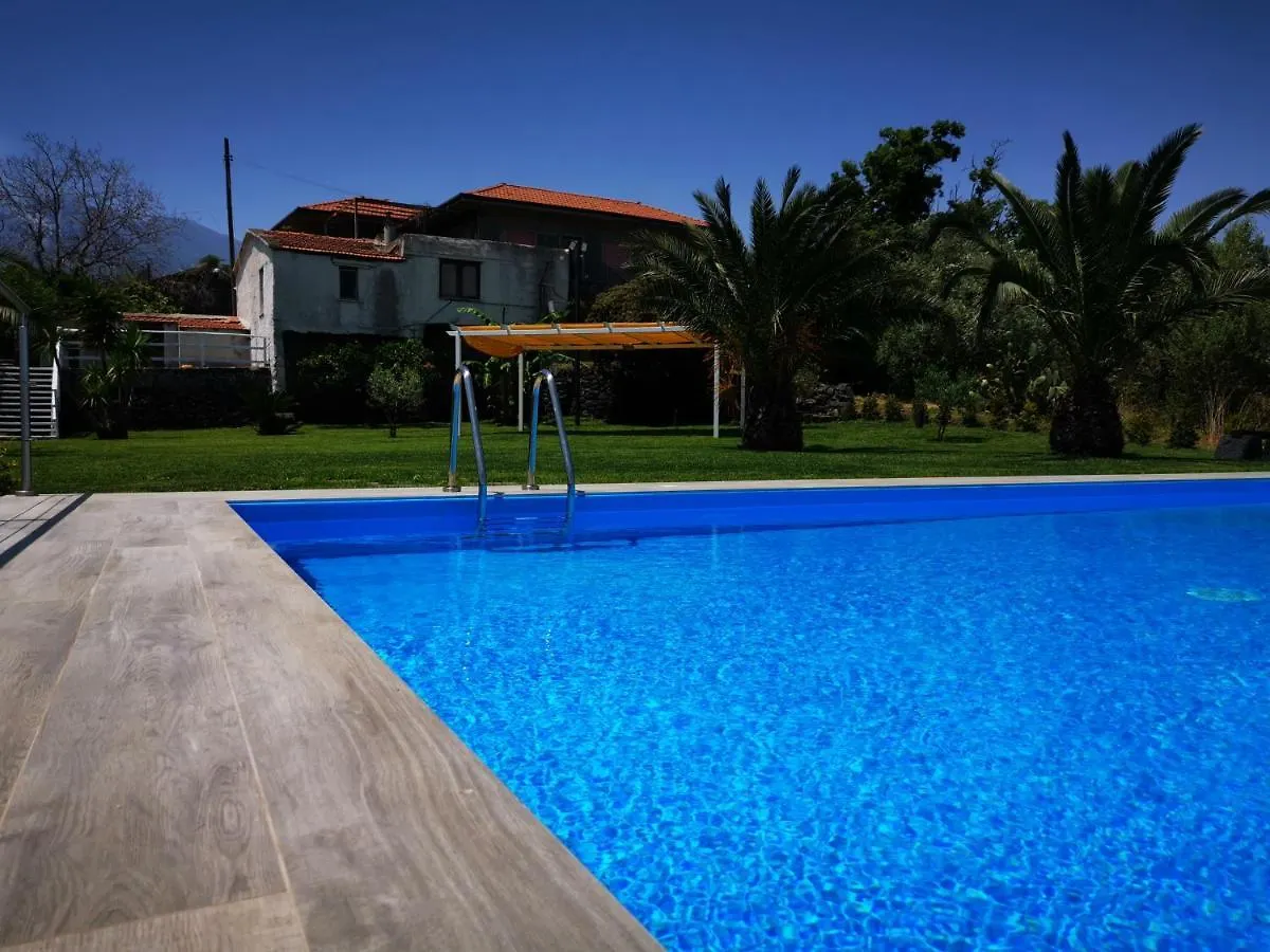 Petralava Etna B&B Giarre Italië